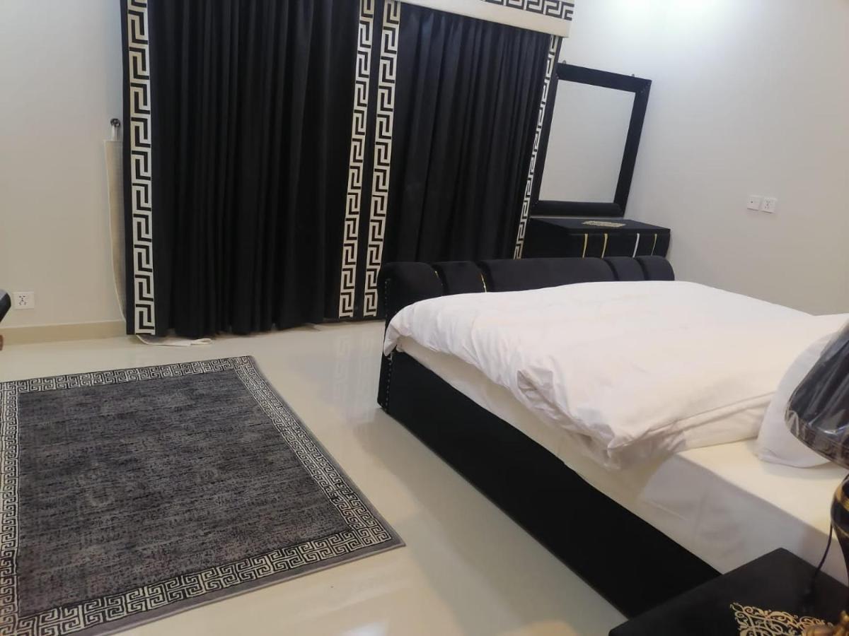 Bed & Breakfast Islamabad Hotel ภายนอก รูปภาพ