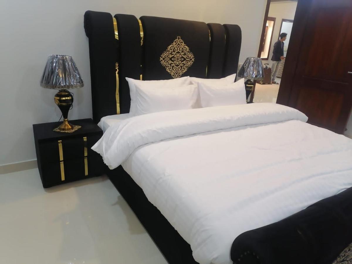 Bed & Breakfast Islamabad Hotel ภายนอก รูปภาพ