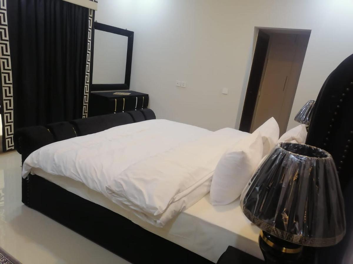 Bed & Breakfast Islamabad Hotel ภายนอก รูปภาพ