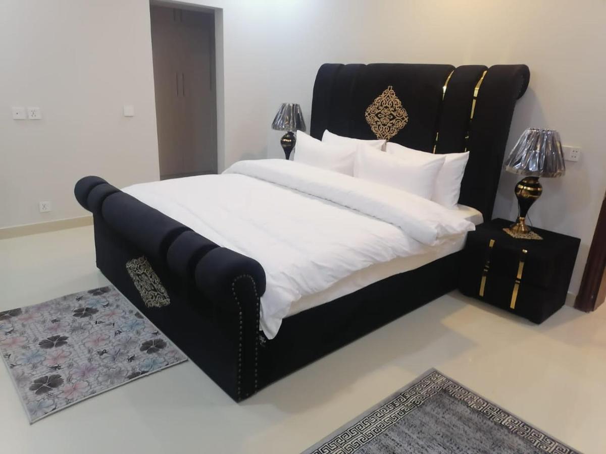 Bed & Breakfast Islamabad Hotel ภายนอก รูปภาพ
