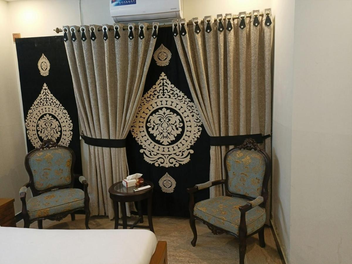 Bed & Breakfast Islamabad Hotel ภายนอก รูปภาพ