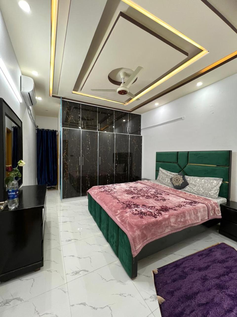 Bed & Breakfast Islamabad Hotel ภายนอก รูปภาพ