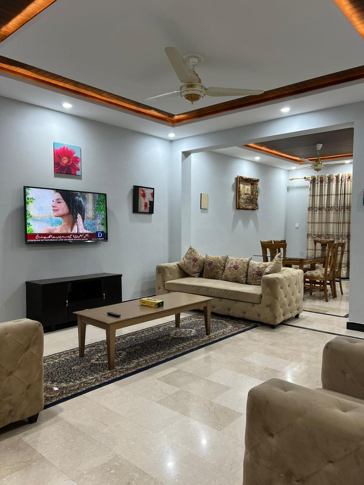 Bed & Breakfast Islamabad Hotel ภายนอก รูปภาพ