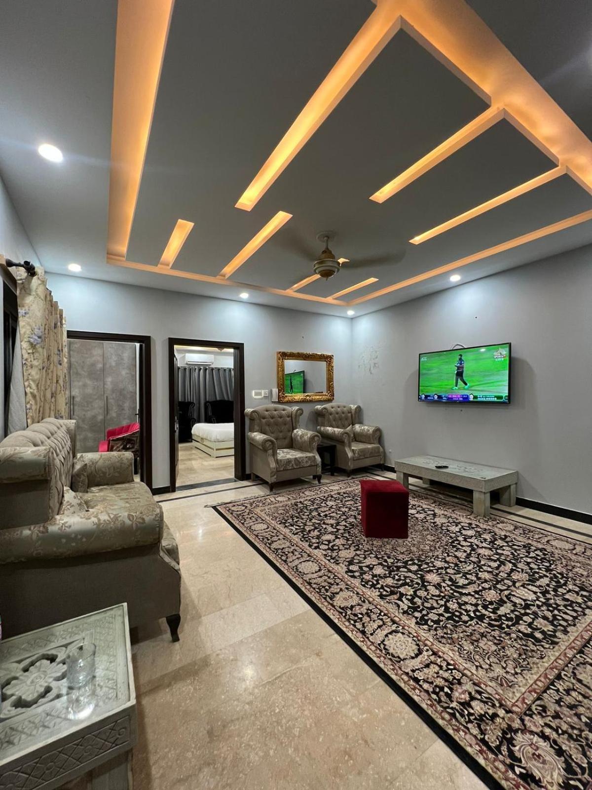 Bed & Breakfast Islamabad Hotel ภายนอก รูปภาพ
