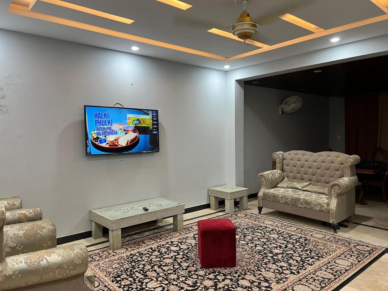 Bed & Breakfast Islamabad Hotel ภายนอก รูปภาพ