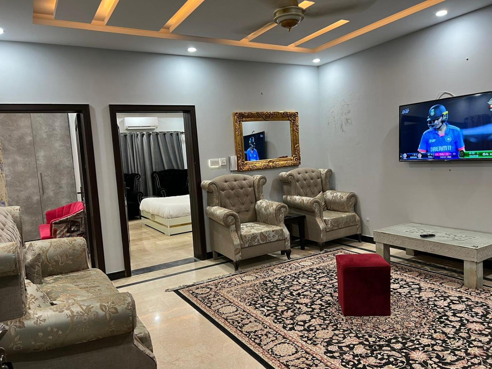 Bed & Breakfast Islamabad Hotel ภายนอก รูปภาพ